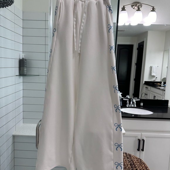 Sweatpant set with Blue Bow Accents - Picture 6 of 7